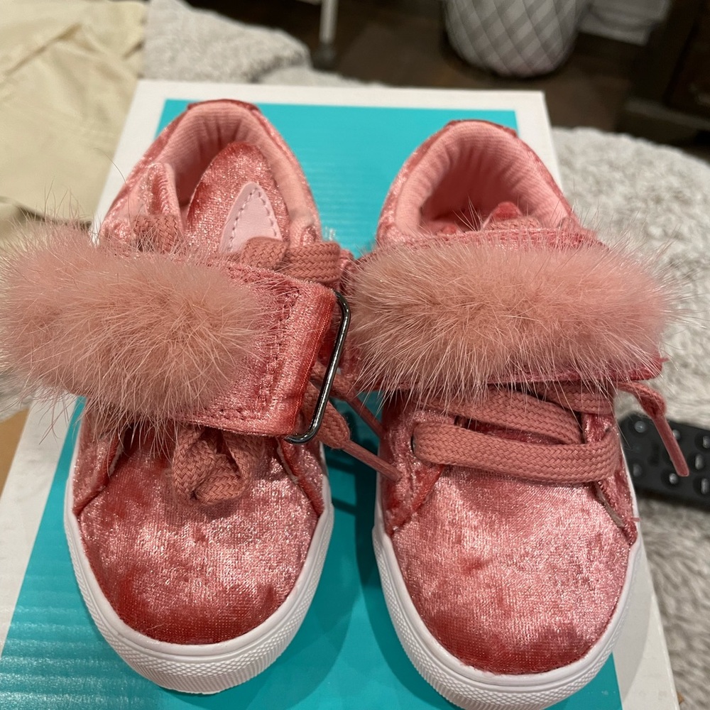 Toddler sneaker